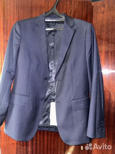 Пиджак и брюки школьнае