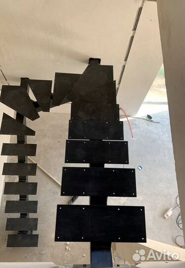 Металлокаркас для лестницы 