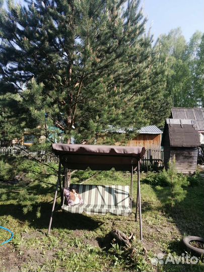 Качели садовые трехместные новые