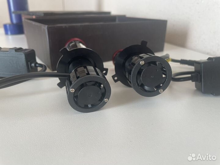 Автомобильные светодиодные лампы М100-H4