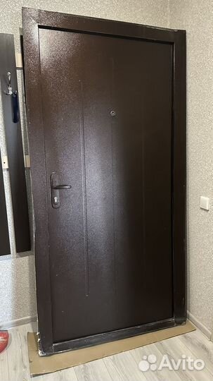 Дверь входная бу