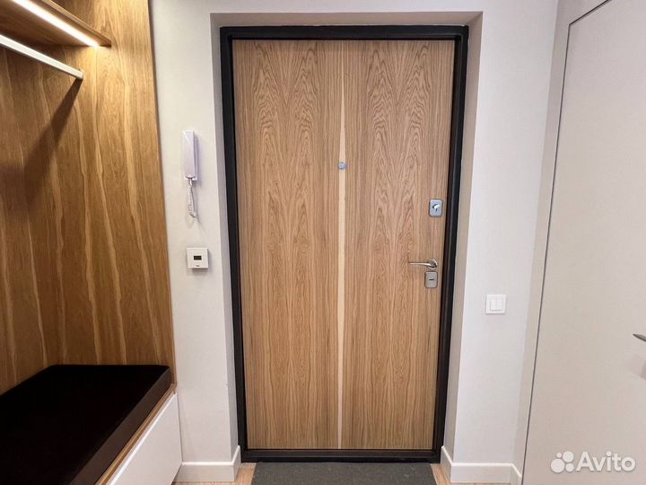 Дверная панель