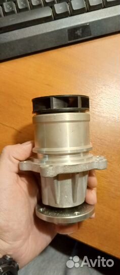 Помпа охлаждения BMW 3 E36, 1.6-1.8