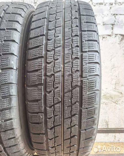Goodyear UltraGrip Ice Navi Zea 225/60 R17 99Q