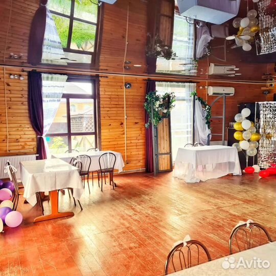 Большая теплая беседка