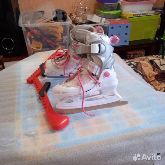 Коньки для девочки р. 26-29