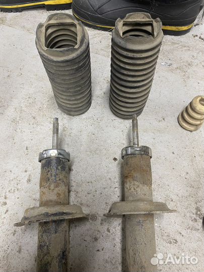 Амортизаторы на гранту