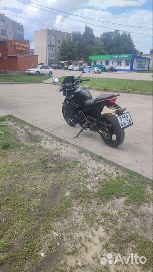 Yamaha XJ 6N