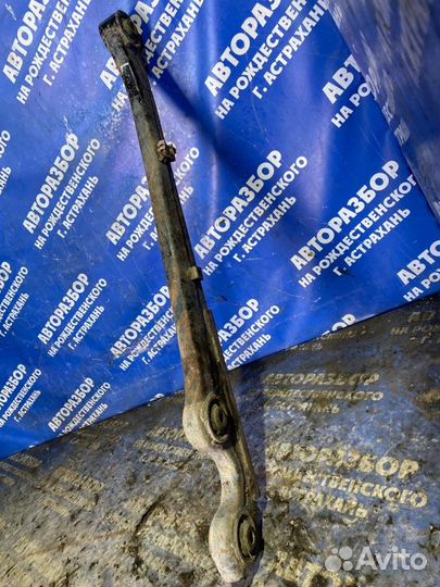 Задний левый продольный рычаг Mitsubishi Pajero 2