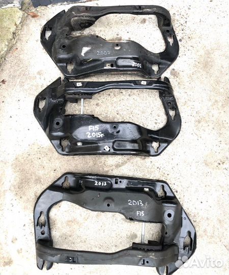 Опорная балка коробки передач бмв е70 х5 е71 х6