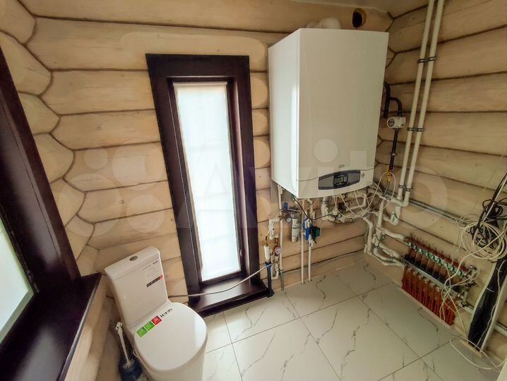 Коттедж 180 м² на участке 7 сот.