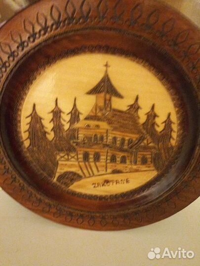 Сувенирная тарелка