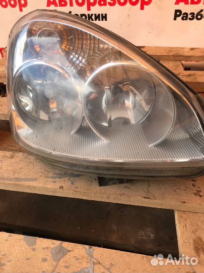 Фара передняя