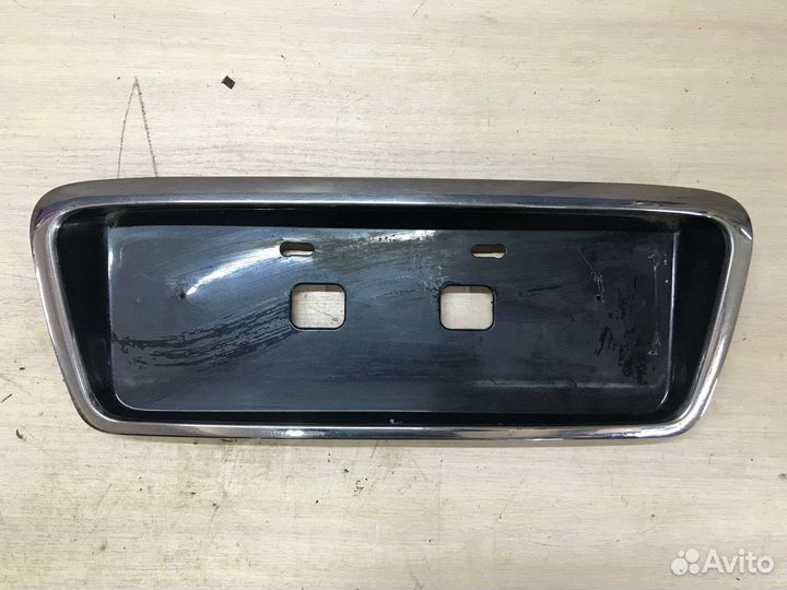 Накладка крышки багажника Hyundai sonata 4 EF