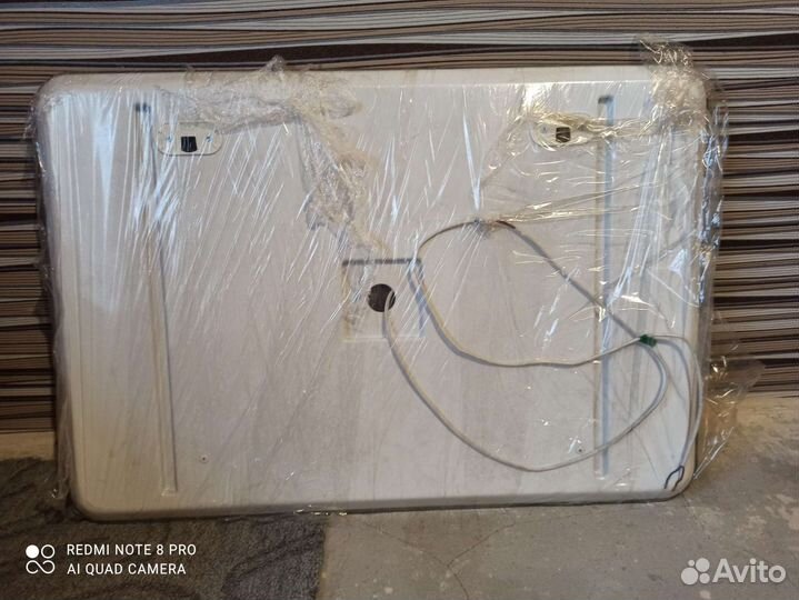 Зеркало с подсветкой для ванной