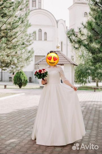 Свадебное платье