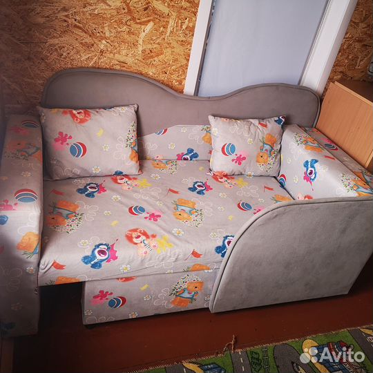Детский диван