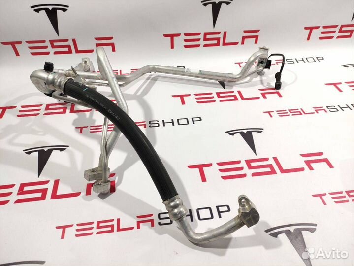 Трубка кондиционера Tesla Model X 2017
