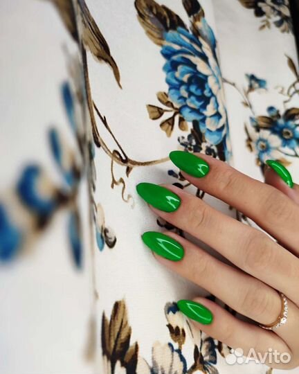 Наращивание ногтей, укрепление, маникюр, педикюр