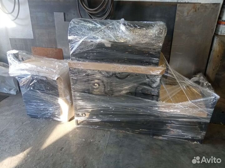 Мангал с крышкой и печью под казан