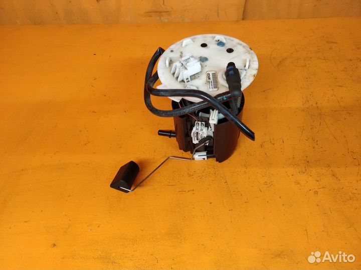 Насос топливный Cadillac Cts 2008