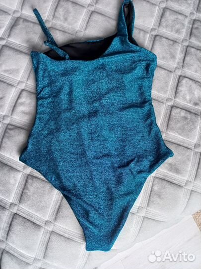 Купальник женский слитный размер 42 и 48