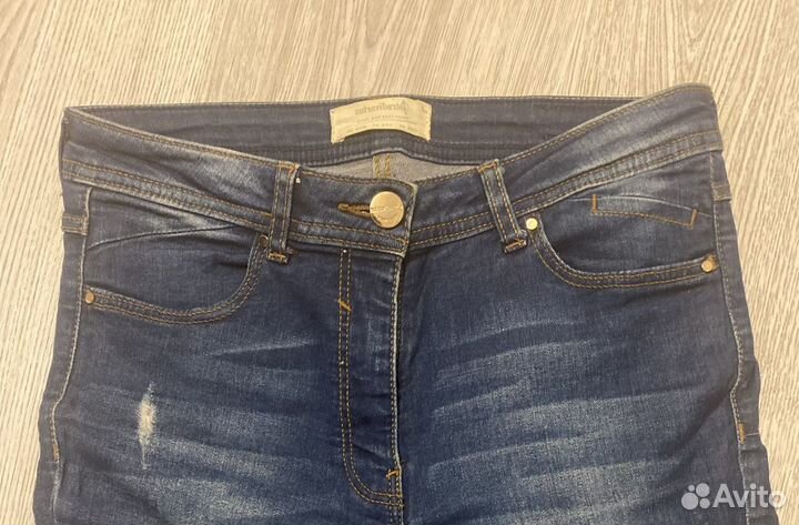 Джинсы женские
