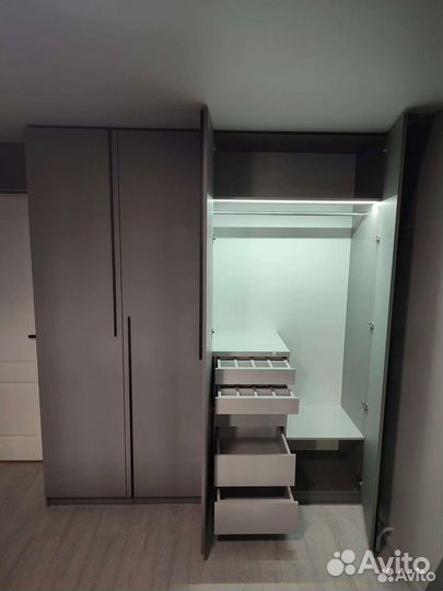 Шкаф распашной от производителя