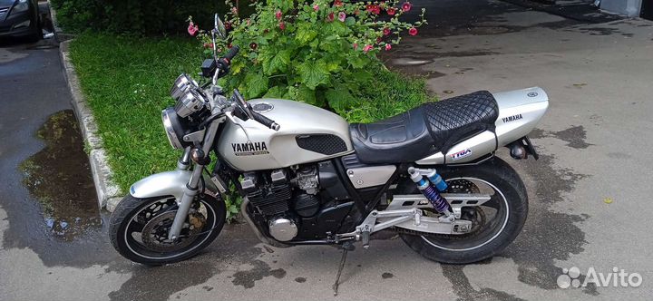 Yamaha xjr400