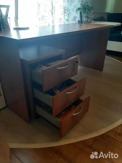 Письменный стол бу