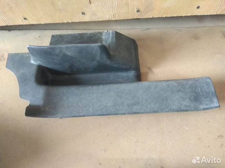 Накладка порога (внутренняя) Hyundai Tucson I (200