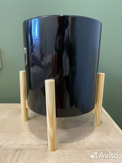 Кашпо горшок для цветов