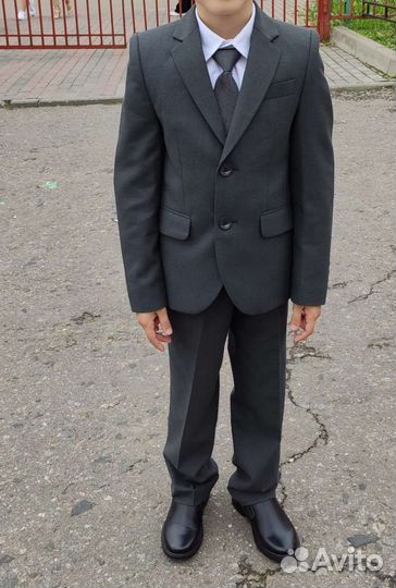 Школьный костюм для мальчика 128