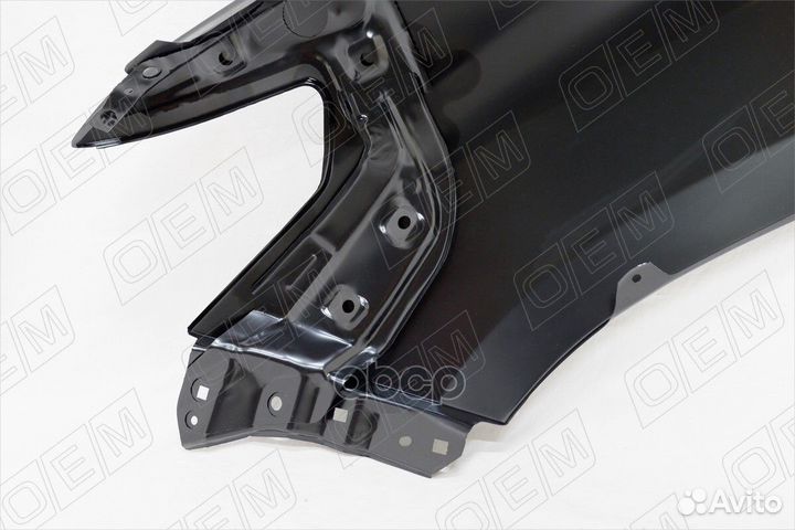 Крыло переднее правое Toyota Land Cruiser 200