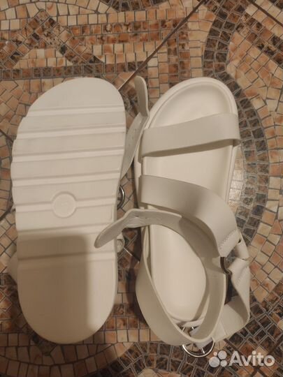 Сандали летние 38 размер