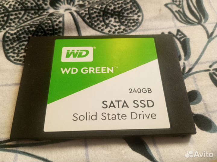Жесткий диск ssd