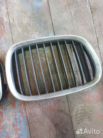 Решетка радиатора, ноздри bmw е39