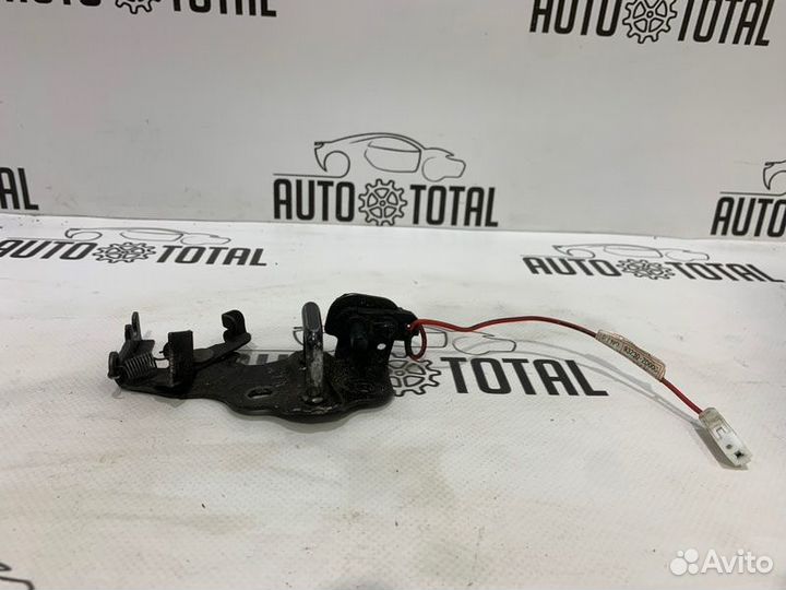 Замок багажника Hyundai Elantra XD G4GC 2005