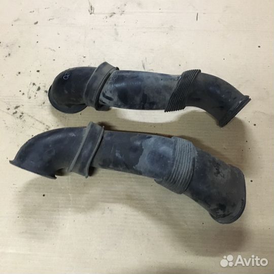 Воздуховод Патрубок Ауди Ку7 Audi Q7 4L Туарег 7L