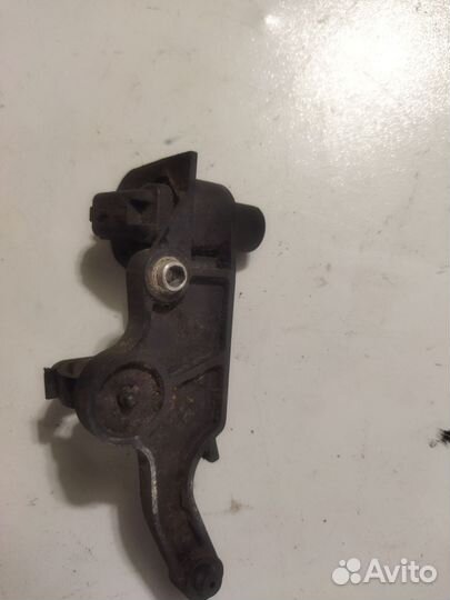 Датчик положения коленвала Peugeot Partner 1