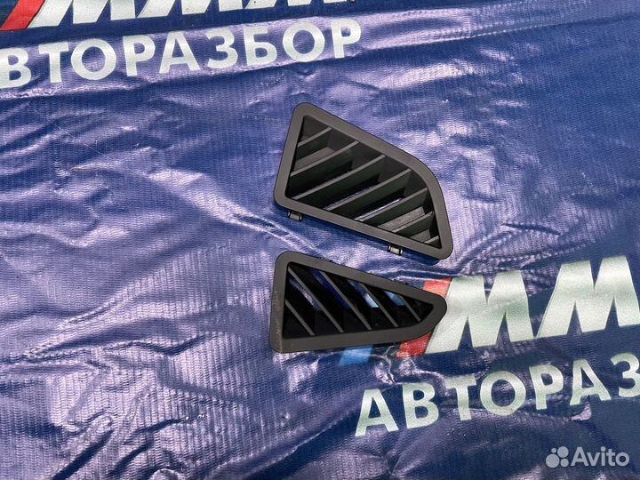 Комплект перед и зад Салонные воздуховоды на бмв 7