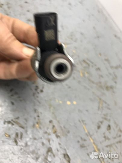 Форсунка инжекторная Audi A6 С7 cgwb 2011