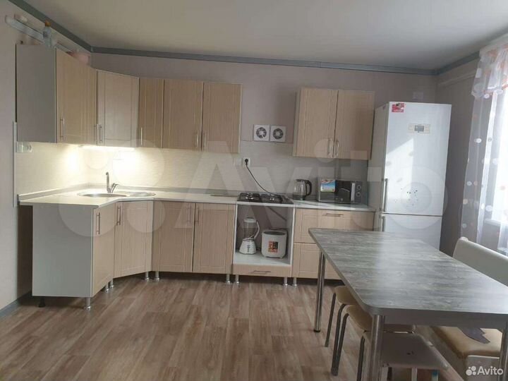 Дом 108 м² на участке 3 сот.