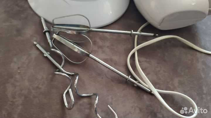 Миксер с чашей