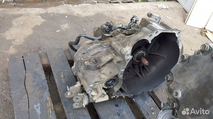 МКПП в сборе (Nissan Primera)