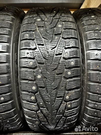 Nokian Tyres Hakkapeliitta 7 SUV 235/65 R17