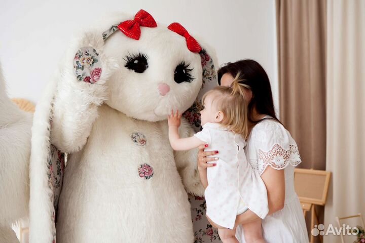 Поздравление аниматор Зайка Ляля, Мишки 2.7м