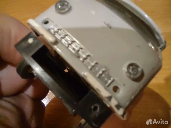 Модель автомобиля 1:43 Раф 977 СССР