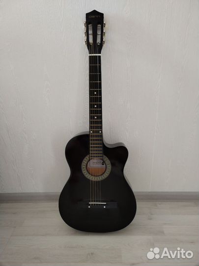 Акустическая гитара