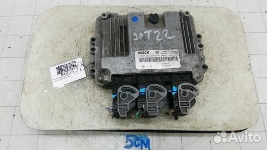 Блок управления двс renault laguna 2 (90T22PC01)